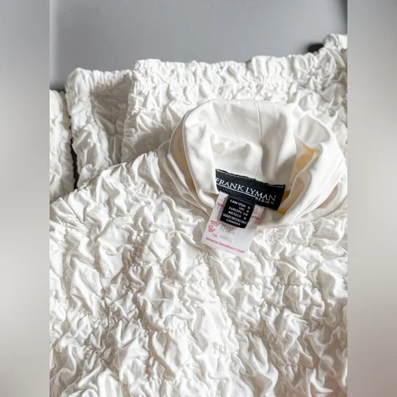 Frank Lyman Vintage Turtleneck Top - Picture 6 of 7